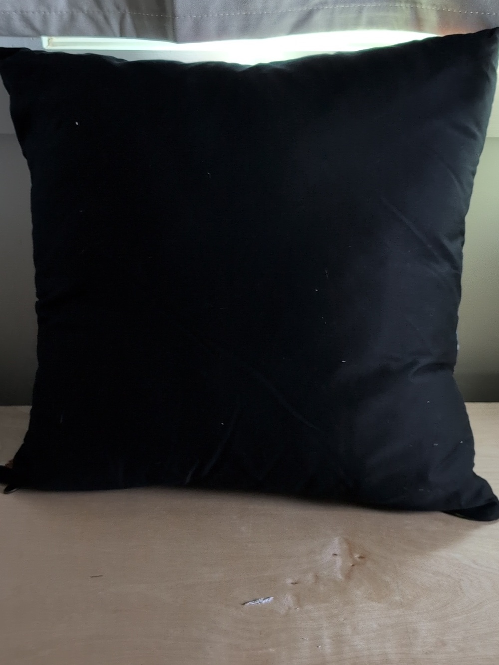 MacKenzie - Childs Throw Pillow Courtly Check 20x20 Courtly Flower Market Pillow - Picture 4 of 4
